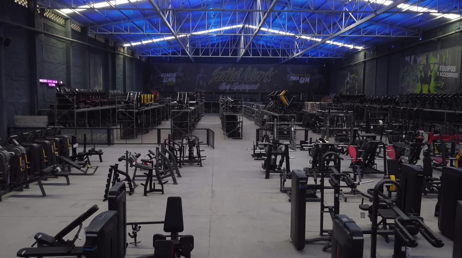 Solid Work Gym Equipment